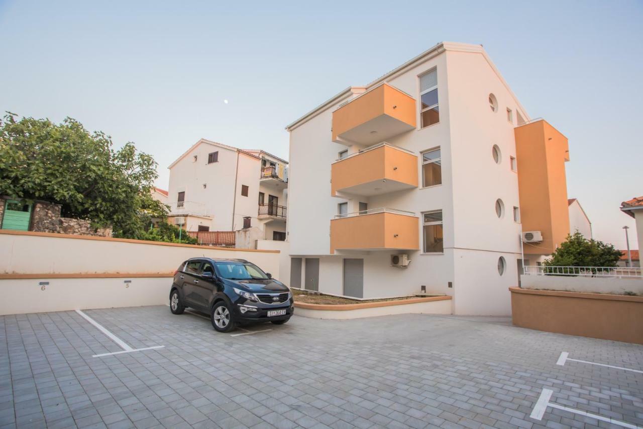 Apartment Luni Primošten Exteriér fotografie